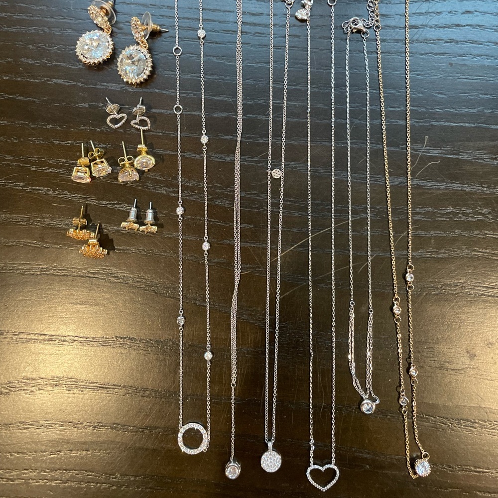 Batch of Look of Real Jewelry